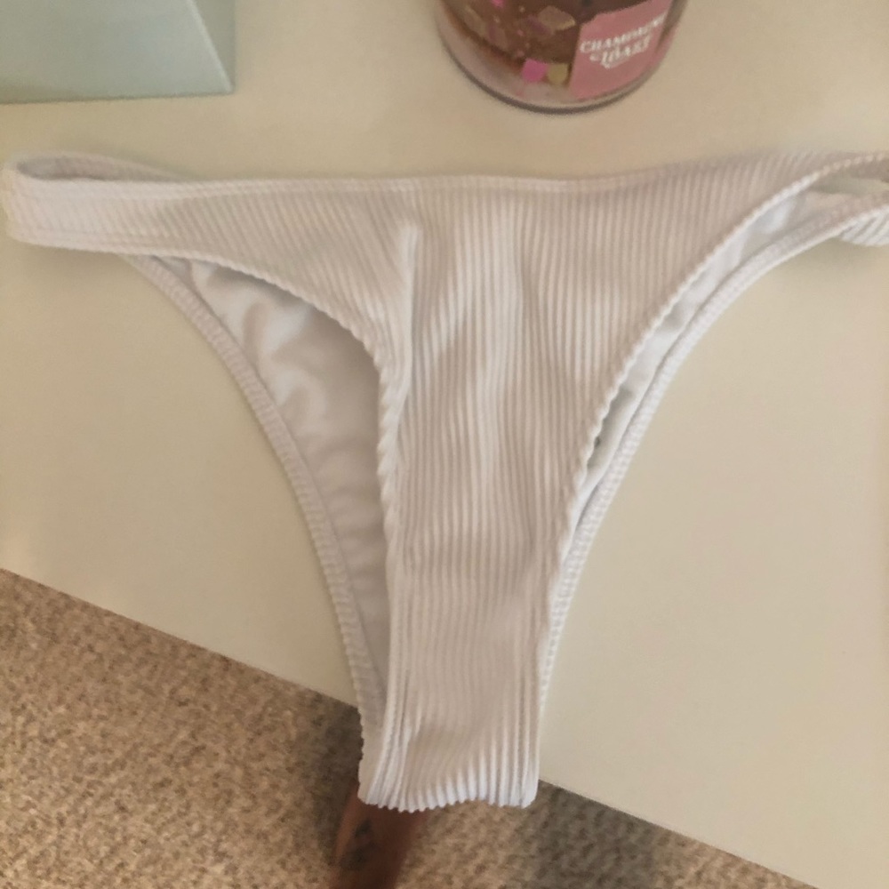Hollister bikini bottoms